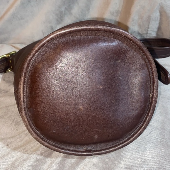 Vintage Coach 9953 Helen's Legacy Duffle Bucket Bag - Picture 5 of 12